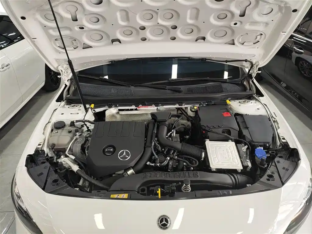 MERCEDES-BENZ CLASS A