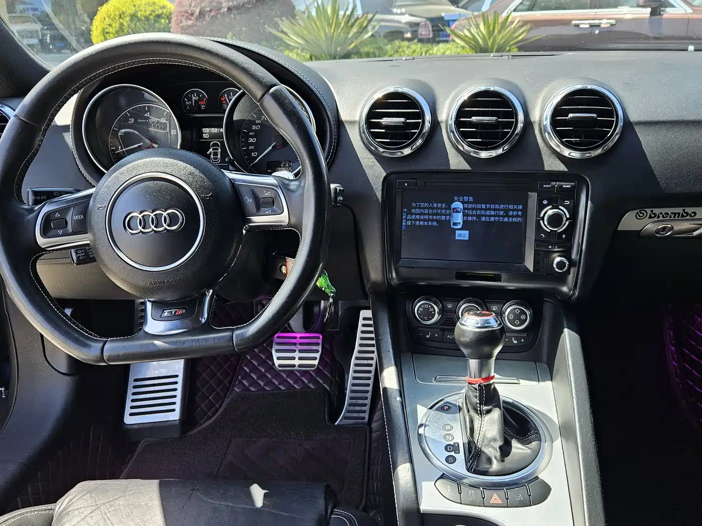 Audi TTS 2013 TTS Coupe 2.0TFSI quattro фото 13