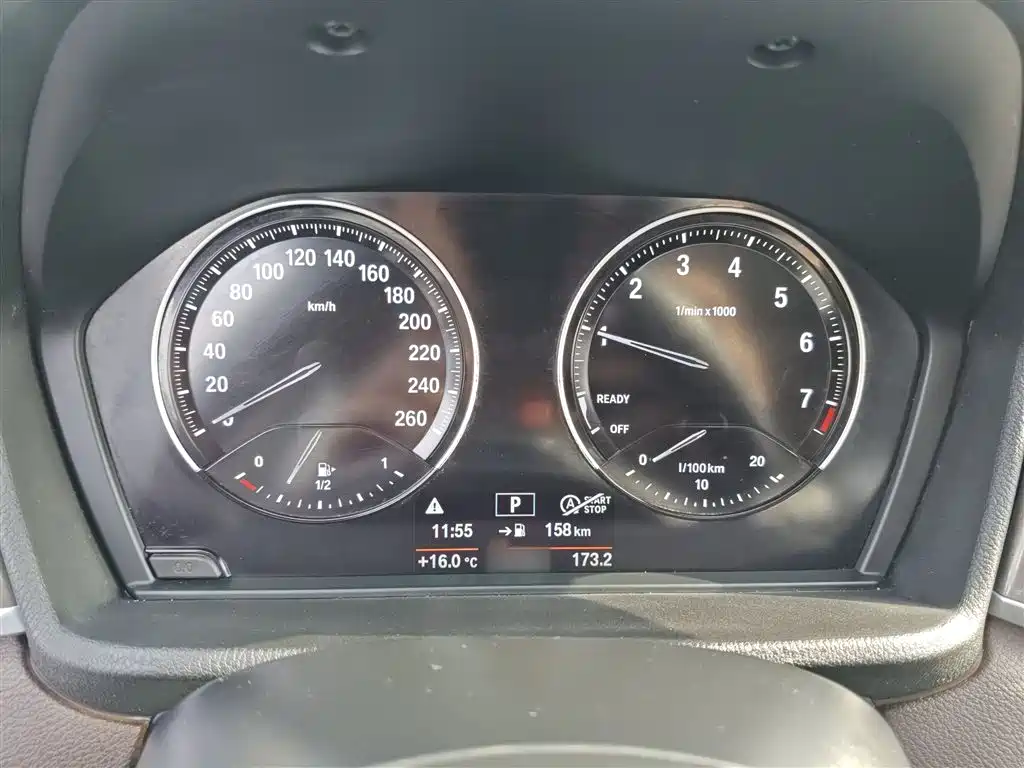 BMW X1 2019 sDrive18Li Premium Model фото 4