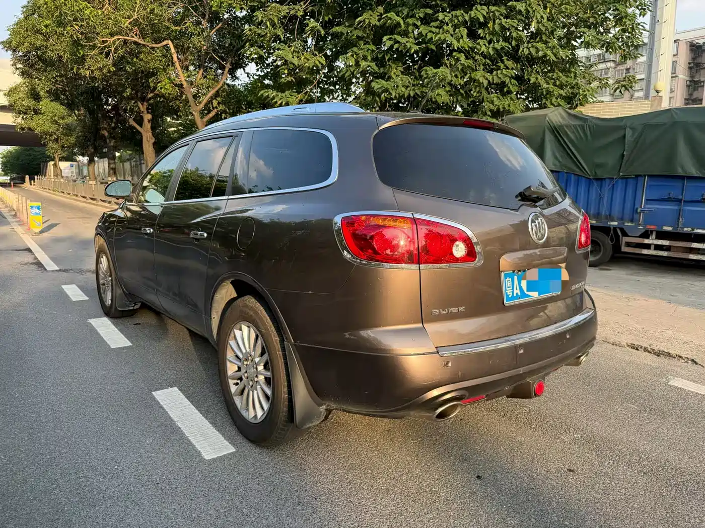 Buick Enclave 2010 3.6L Flagship Edition фото 5