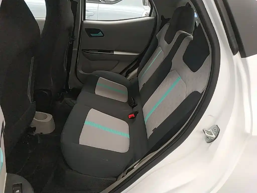 JMCG New Energy Little Kirin 2025 2025 PLUS+ Comfort Model