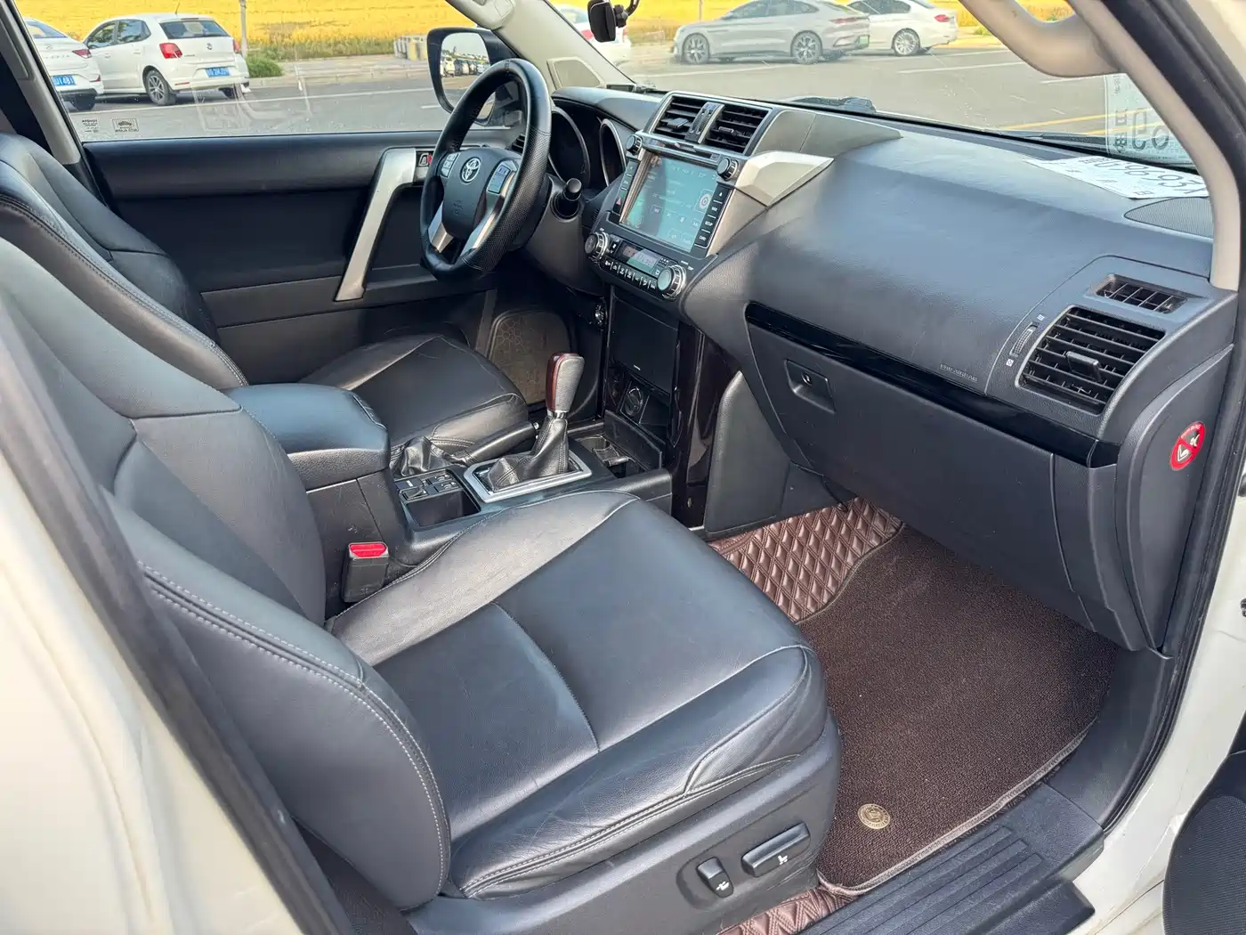 Toyota Prado 2015 2.7L Automatic Standard фото 12