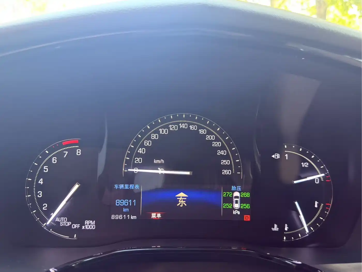 Cadillac XT5 2016 28T AWD Technology Model фото 29