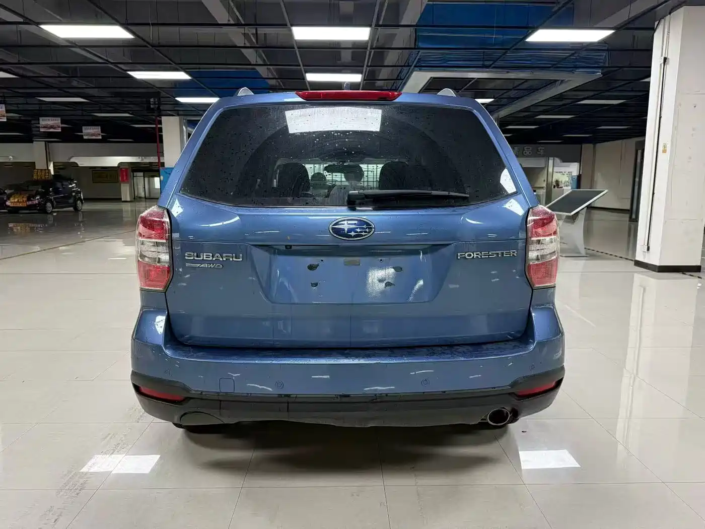Subaru Forester 2014 2.5i Automatic Elite Edition фото 2