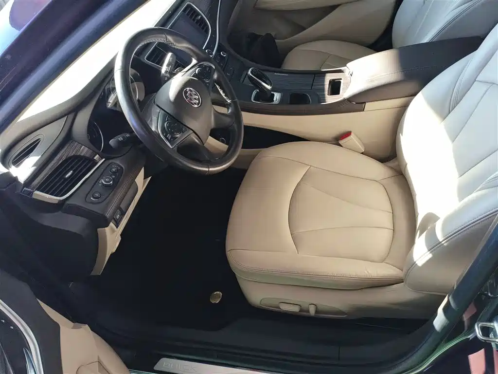 Buick LaCrosse 2016 Facelift 20T Leading фото 12