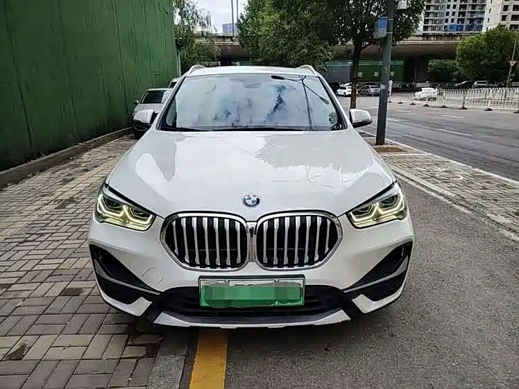 BMW X1 New Energy 2020 2020 xDrive30Le Premium Edition