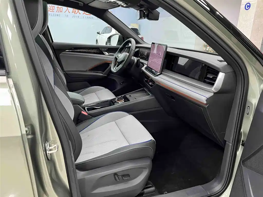 Volkswagen Tayron 2025 Model Tayron L 380TSI 4WD Luxury Easy Package фото 13