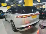 صورة 5 - Dongfeng Yipai eπ008