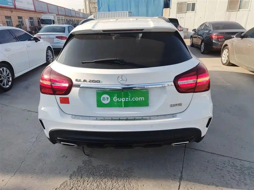 Mercedes-Benz GLA 2018 GLA 200 Polar Limited Edition фото 6