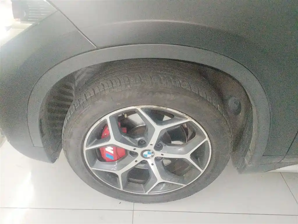 BMW X1 2016 sDrive20Li Luxury Model фото 23