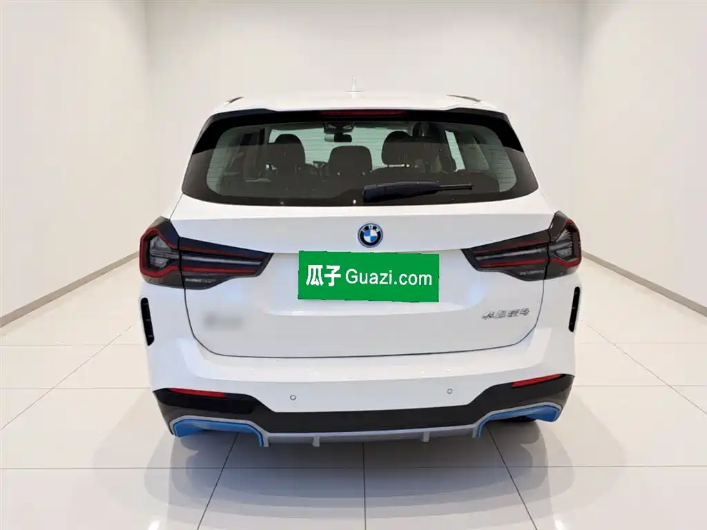 BMW iX3 2022 Innovation Leader фото 10