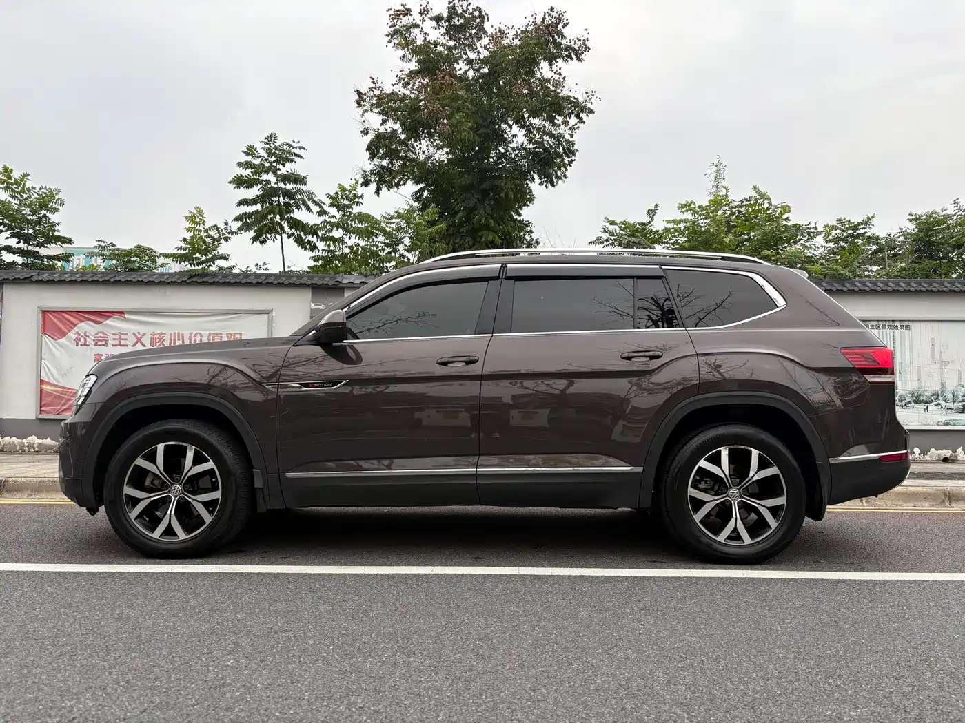 Volkswagen Teramont 2019 380TSI 4WD Luxury Edition China VI фото 7