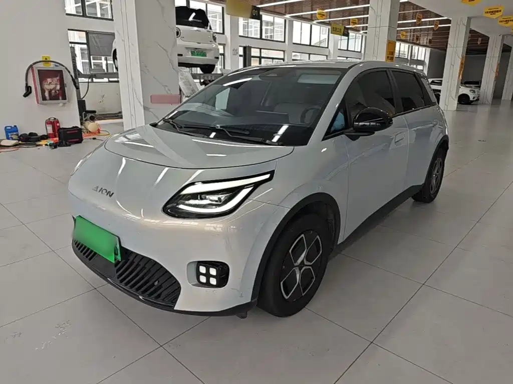 Aion UT 2025 2025 Model 330 Starlight Edition
