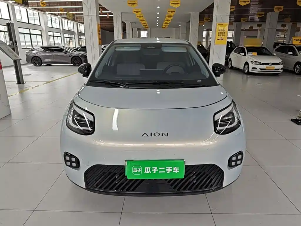 Aion UT 2025 2025 Model 330 Starlight Edition