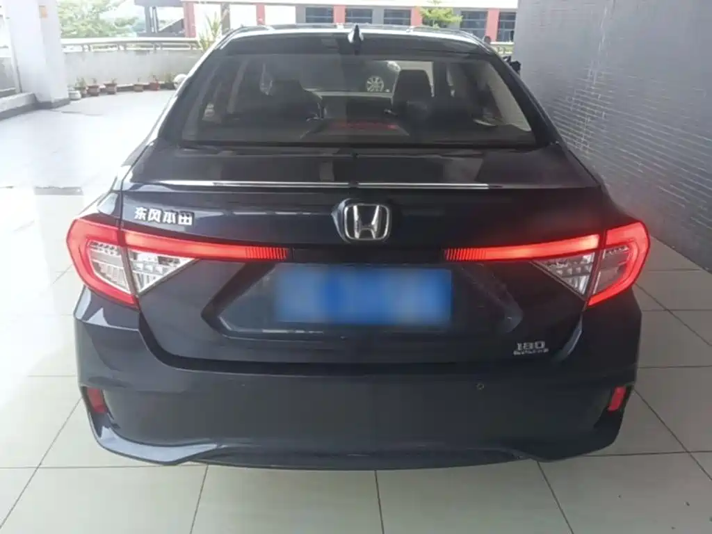 Honda ENVIX 2019 2019 180TURBO CVT Joy Edition China VI