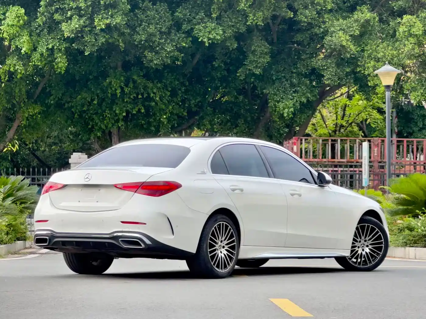 Mercedes-Benz C-Class 2023 C 260 L Sport фото 7