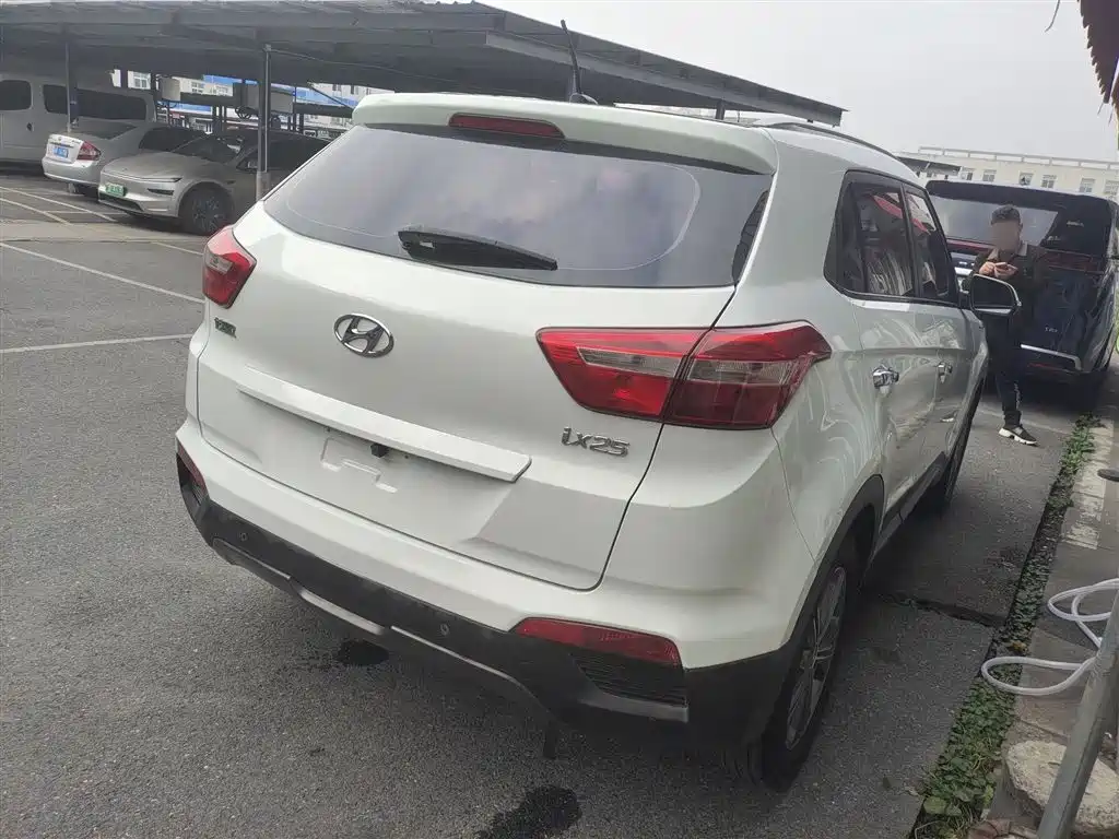 Hyundai Beijing Hyundai ix25 2015 1.6L Automatic 2WD Smart GLS фото 5