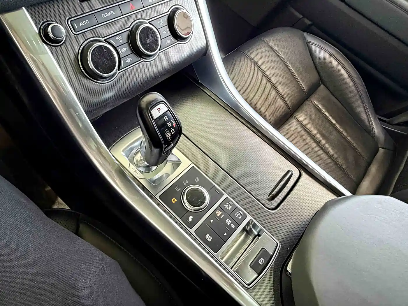 Land Rover Range Rover Sport 2014 3.0 SC V6 HSE DYNAMIC фото 16