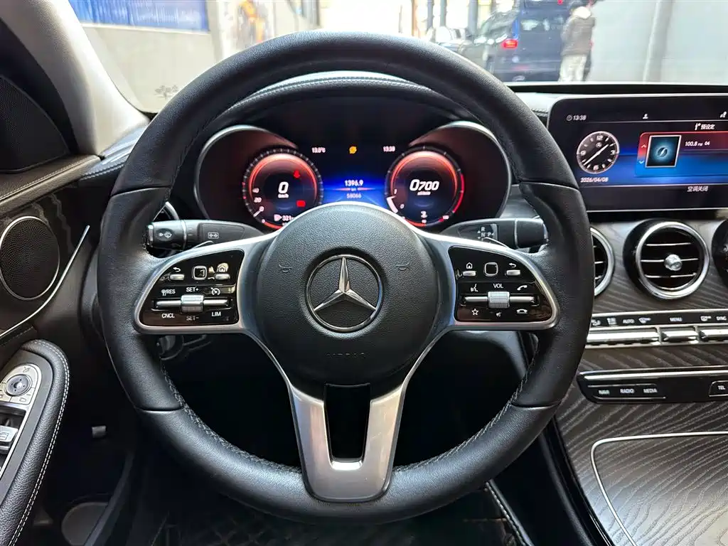 MERCEDES-BENZ C CLASS