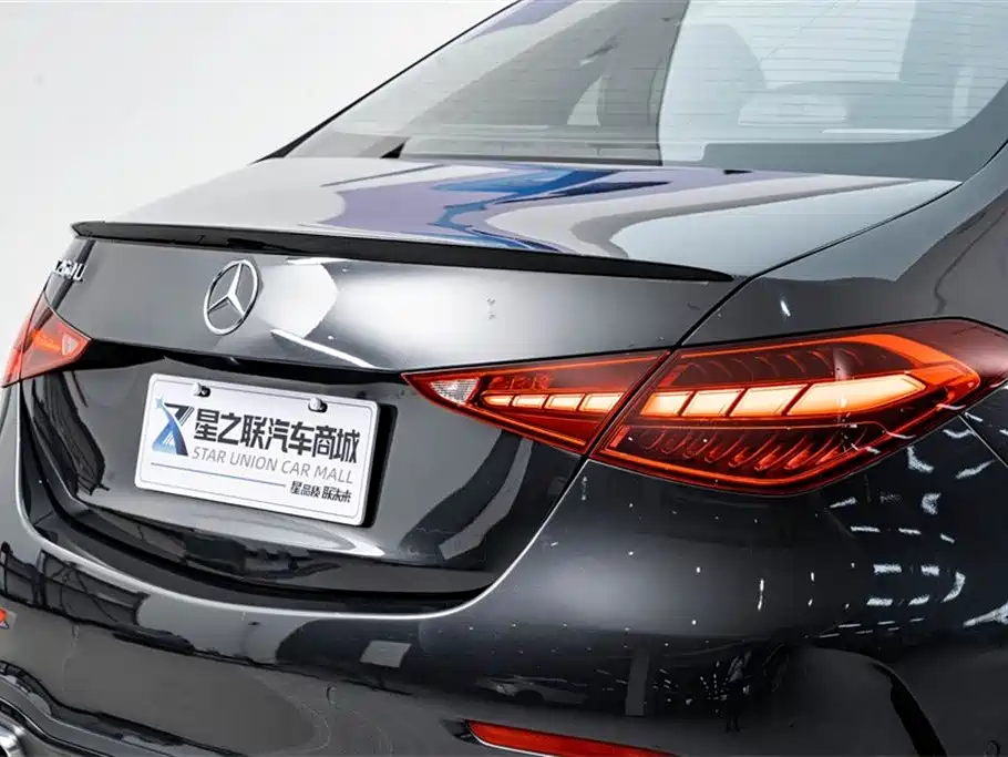 Mercedes-Benz C-Class 2023 Facelift II C 260 L Night Edition фото 8