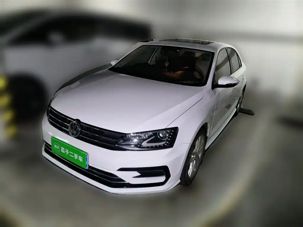 Volkswagen Sagitar 2018 280TSI DSG Spark Edition