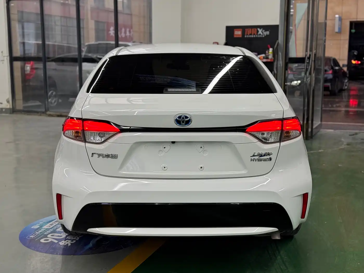 Toyota Levin 2022 Dual Engine 1.8H E-CVT Luxury Edition фото 11