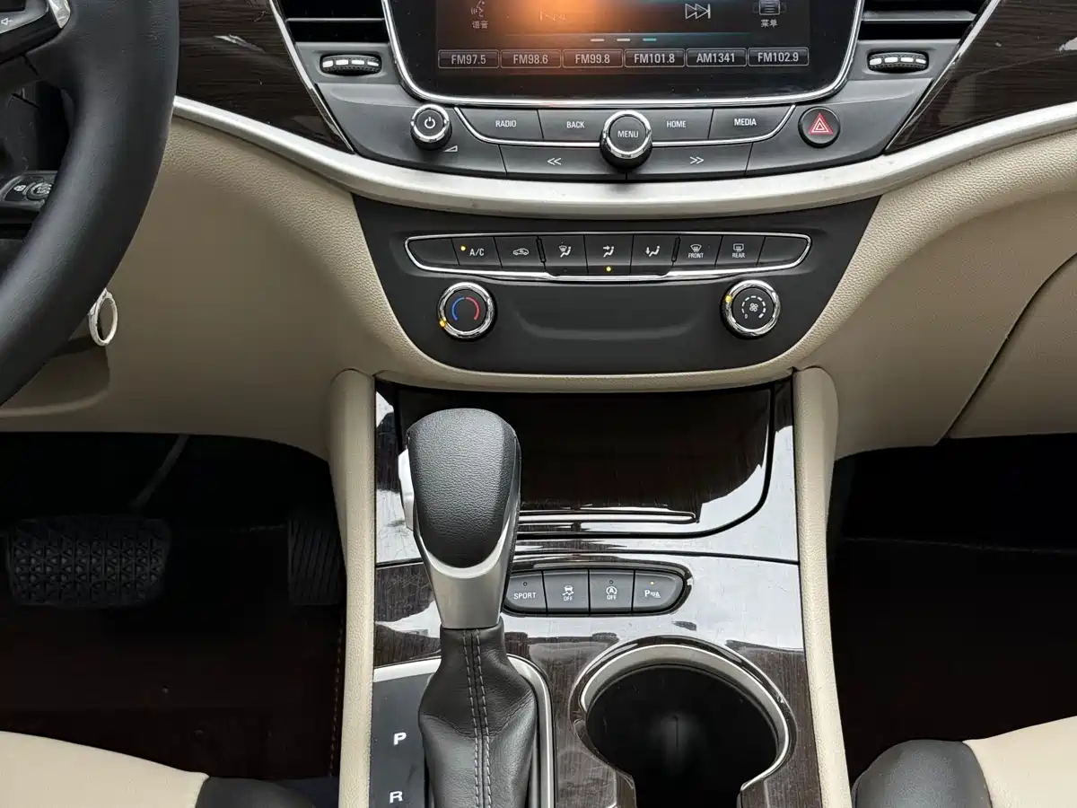 Buick Verano 2018 Sedan 15S Automatic Leading фото 13