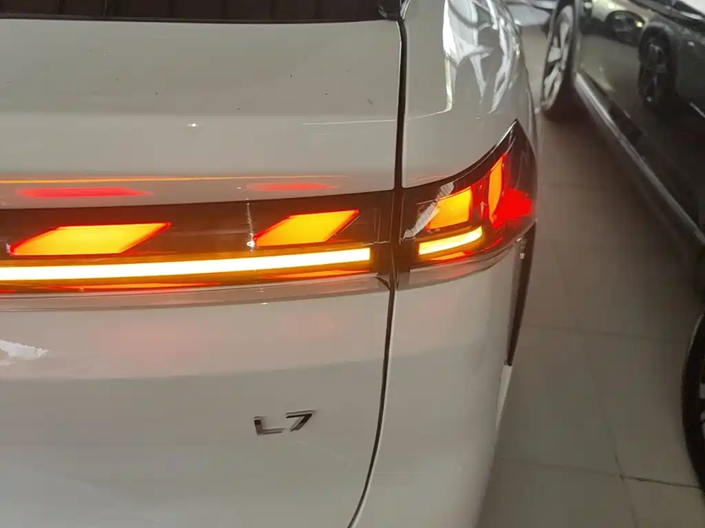 Geely Galaxy Galaxy L7 2025 2023 1.5T 115km MAX