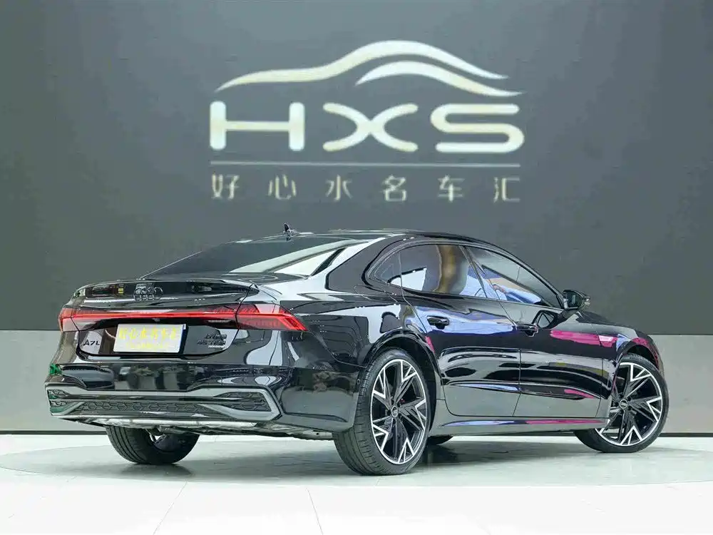 Audi A7L 2025 2024 45 TFSI quattro Black Warrior Edition