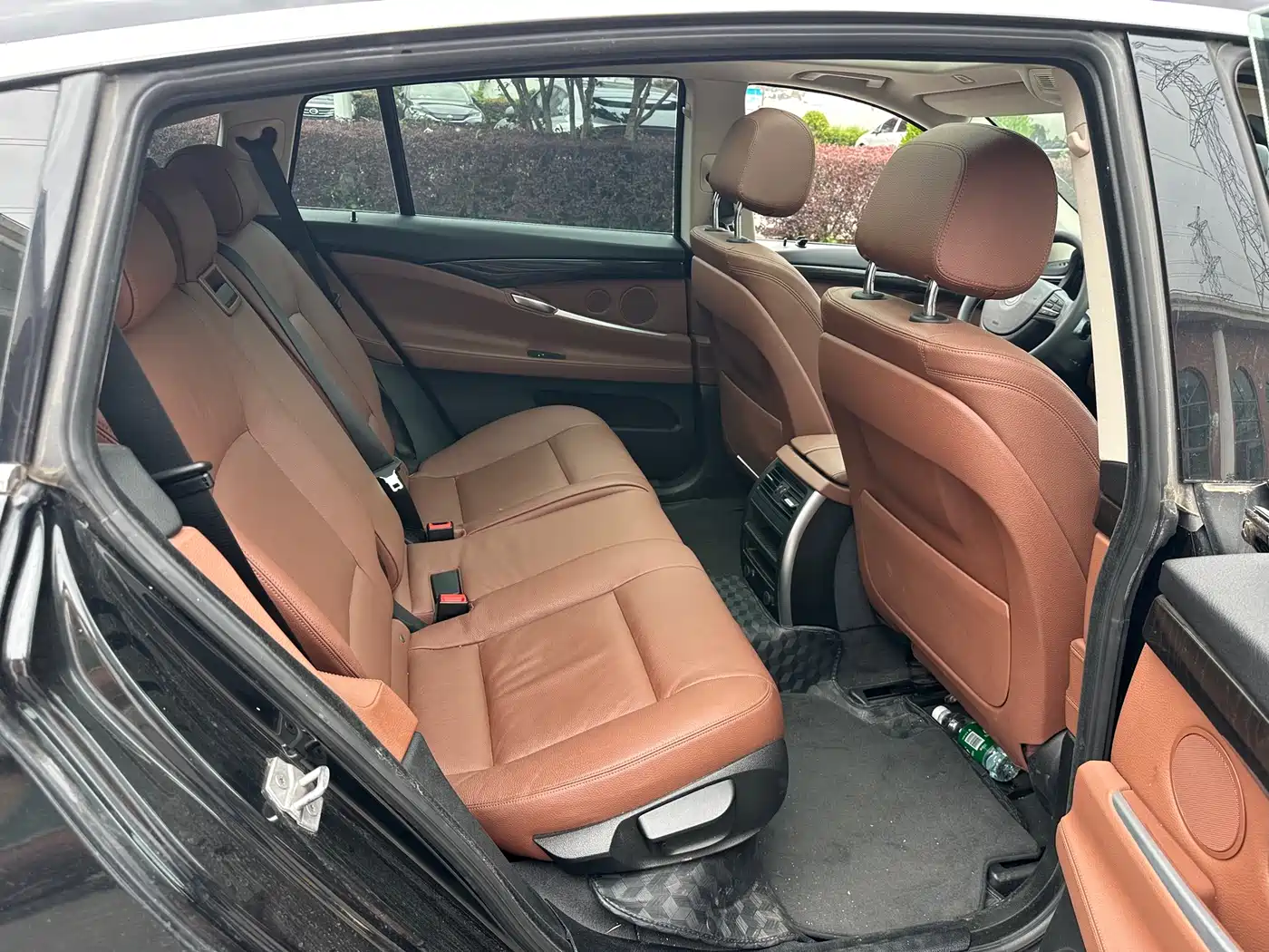 BMW 5 Series GT 2015 528i Leading фото 28