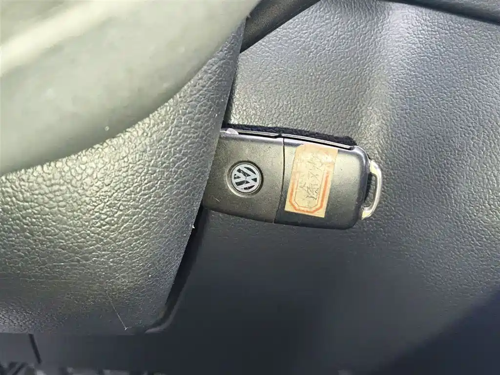 Volkswagen Tiguan 2015 1.8TSI Automatic 2WD Trendline фото 17