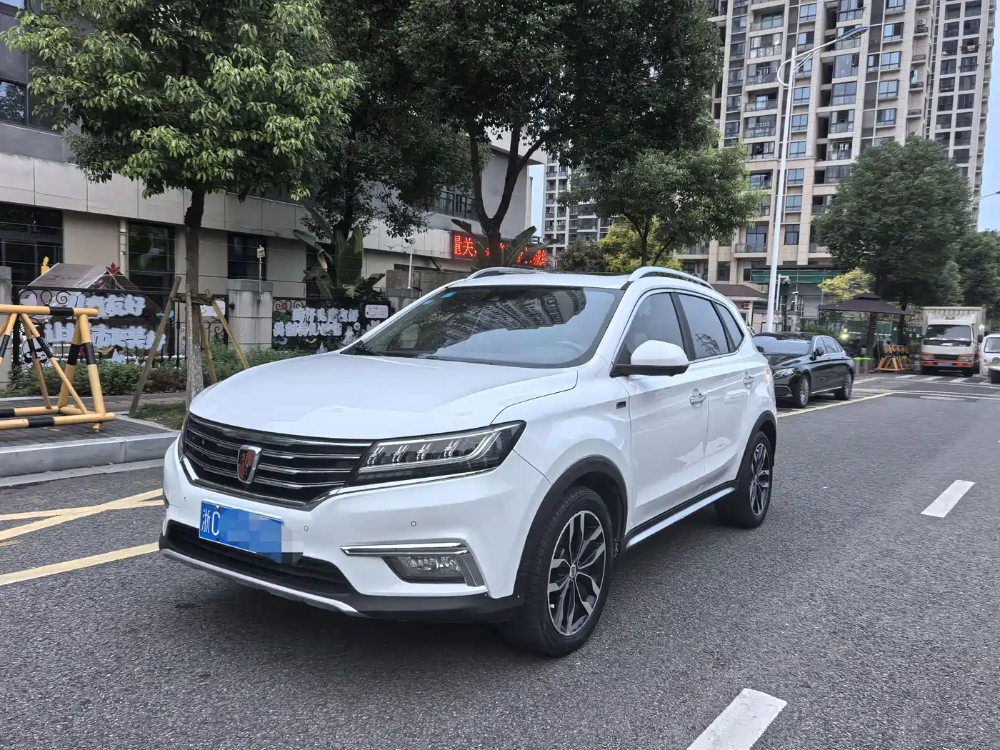 Фото 1 - Roewe RX5