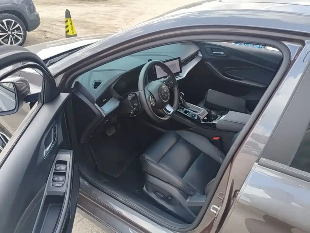 Фото 16 - MG MG5