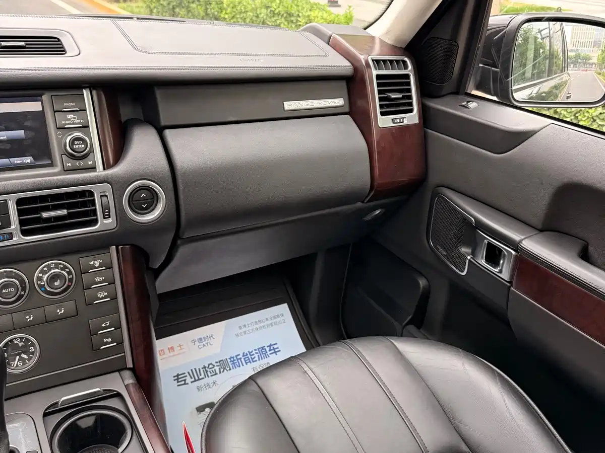 Land Rover Range Rover 2012 5.0 NA V8 фото 13