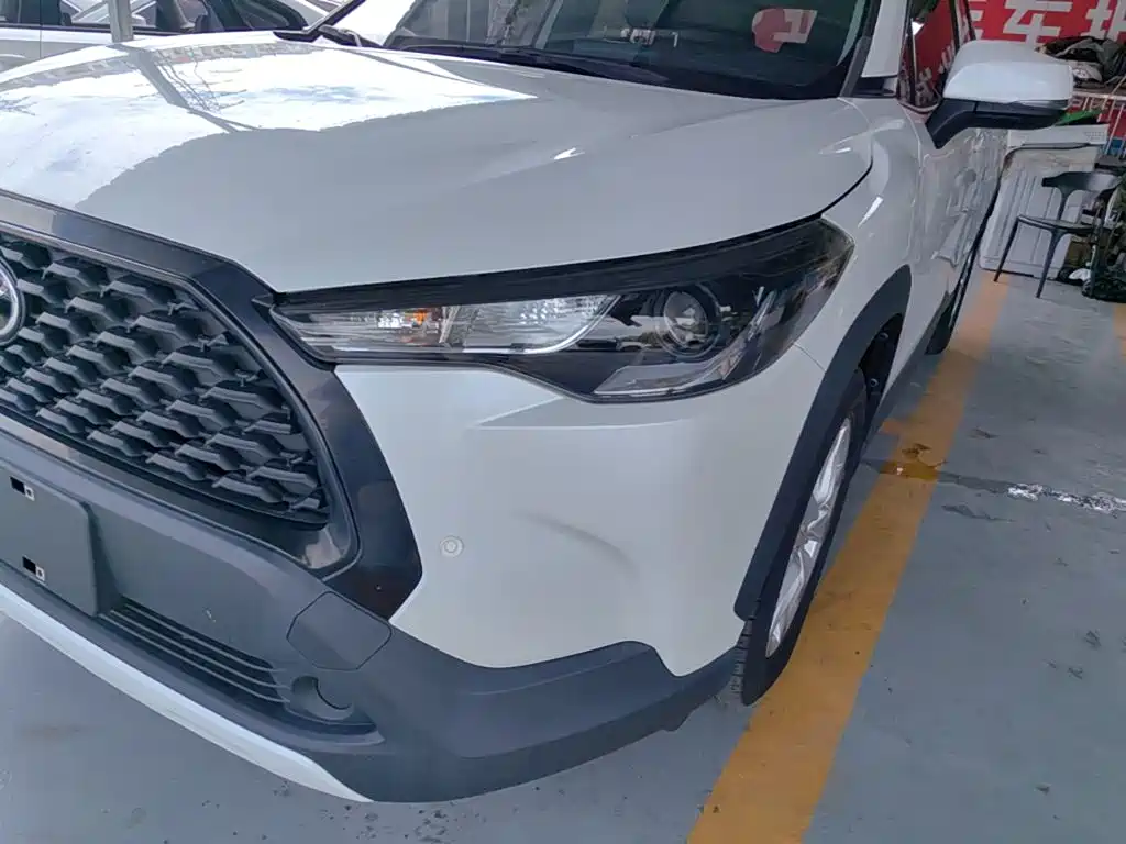 Фото 24 - Toyota Corolla Cross