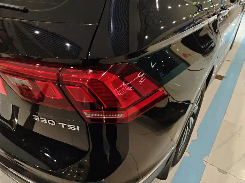 Volkswagen Tiguan L 2022 330TSI Automatic 2WD Comfort Edition фото 8