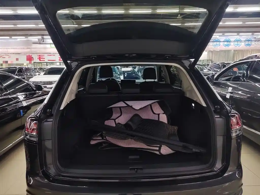 Volkswagen Tayron 2025 Facelift Mass Enjoyment 330TSI фото 15