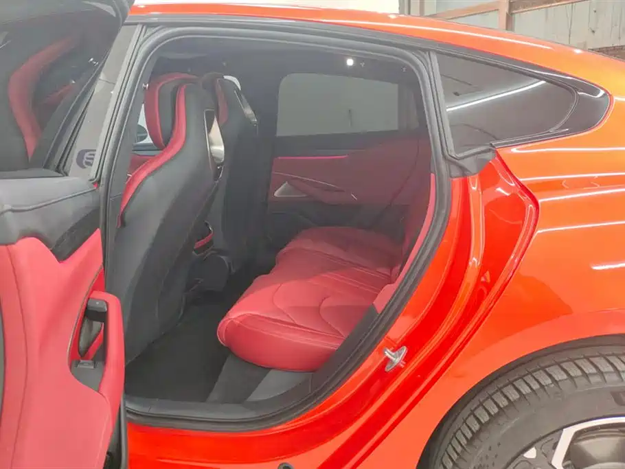 XIAOMI CAR XIAOMI SU7