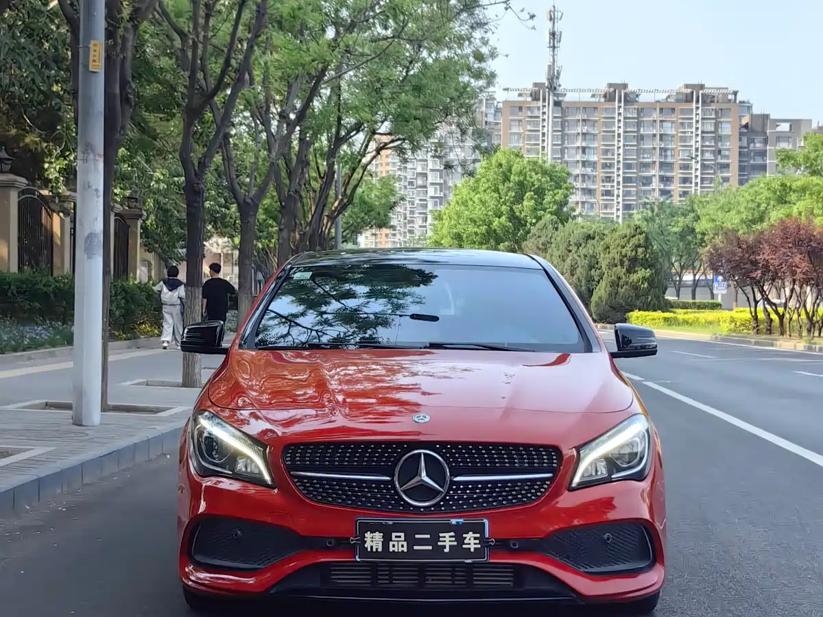 Mercedes-Benz CLA (Import) 2017 CLA 220 4MATIC фото 4