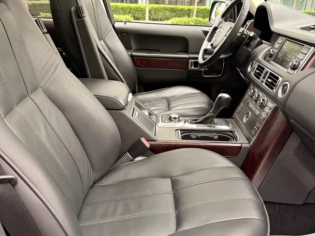 Land Rover Range Rover 2012 5.0 NA V8 фото 16