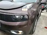 Photo 18 - Lynk & Co 01