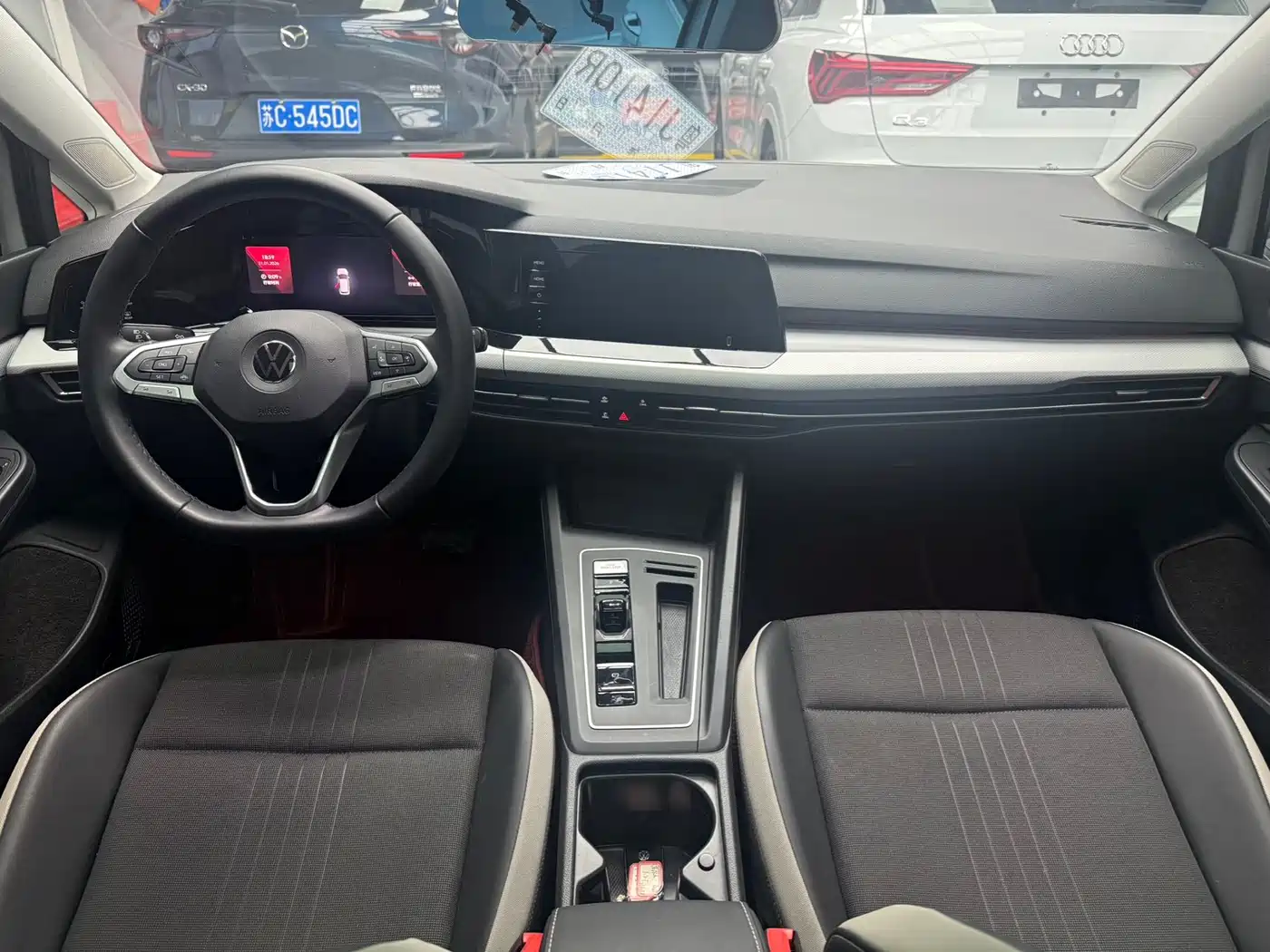 Volkswagen Golf 2021 200TSI DSG Pro фото 13