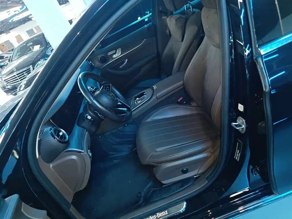Mercedes-Benz E-Class 2023 Facelift E 300 L Fashion фото 7