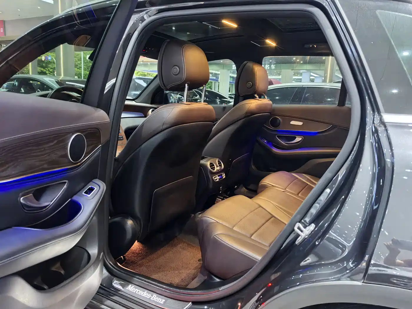 Mercedes-Benz GLC 2020 Facelift GLC 300 L 4MATIC Dynamic фото 5