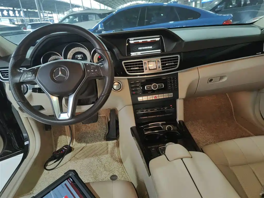 Mercedes-Benz E-Class 2015 E 260 L Sport фото 6