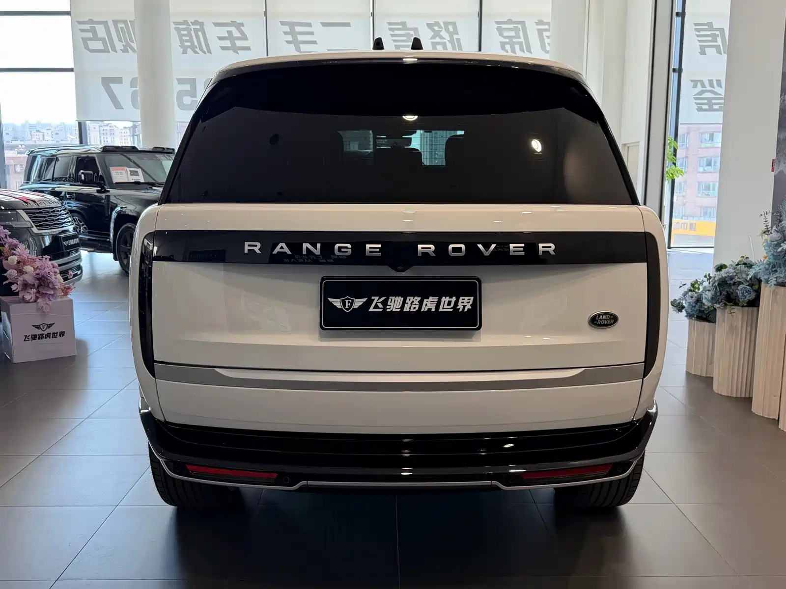 Фото 26 - Land Rover Range Rover