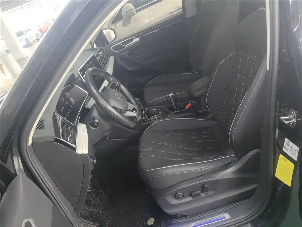 Volkswagen Tiguan L PHEV 2022 430PHEV Plug-in Hybrid Premium фото 11