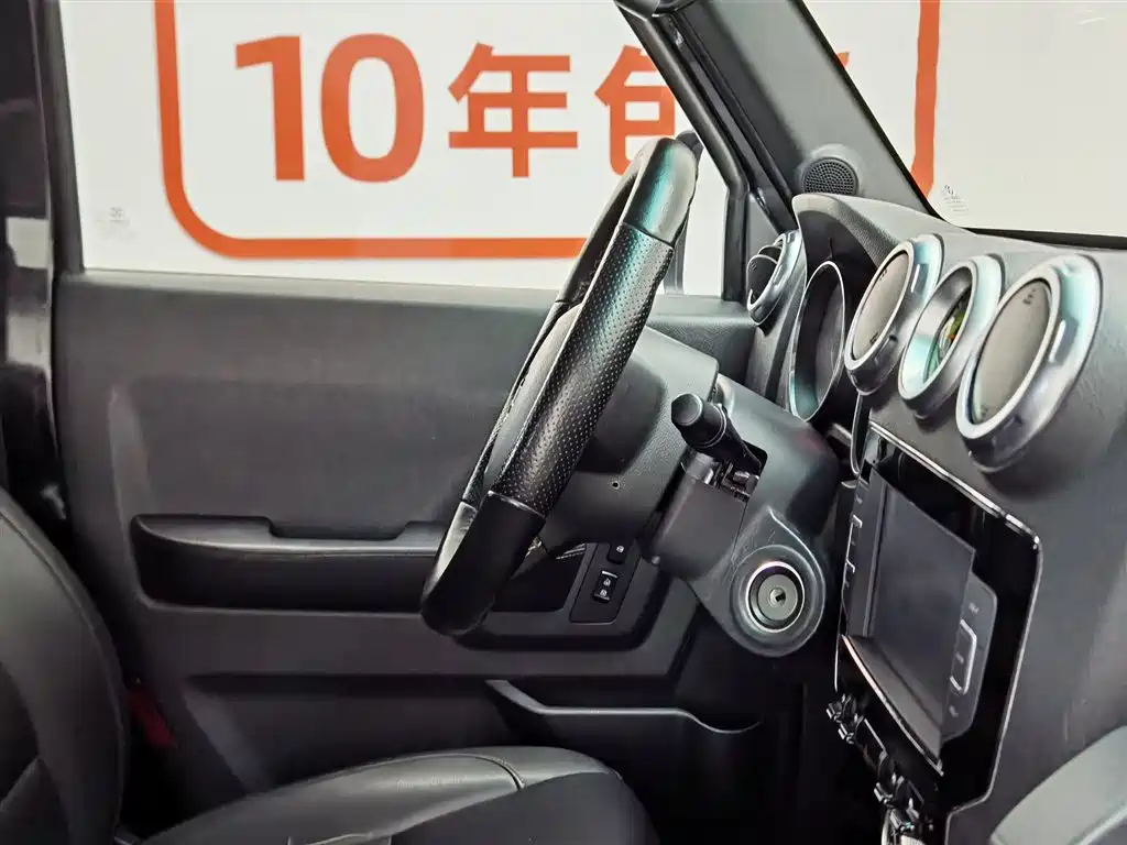 BAIC ORV Beijing Offroad BJ40 2016 Model 40L 2.3T Automatic 4WD Exclusive фото 22