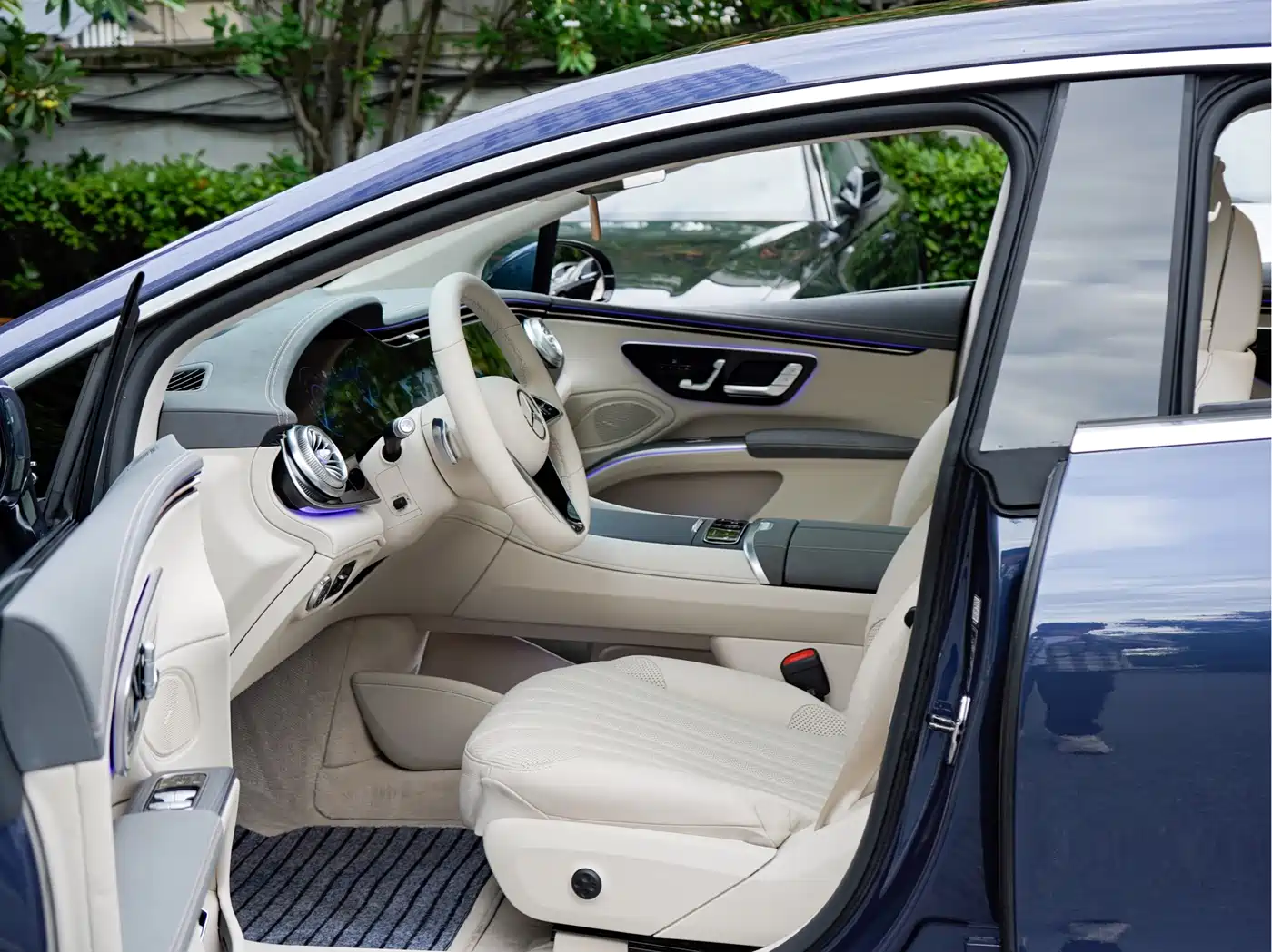 Mercedes-Benz EQS 2022 450+ Luxury Edition фото 11