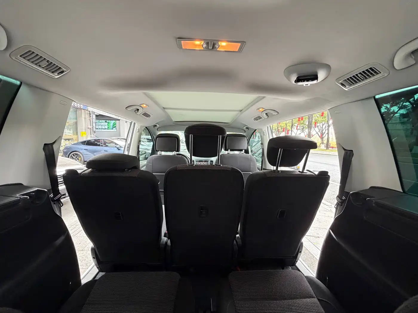 Volkswagen Sharan 2014 2.0TSI Standard фото 7